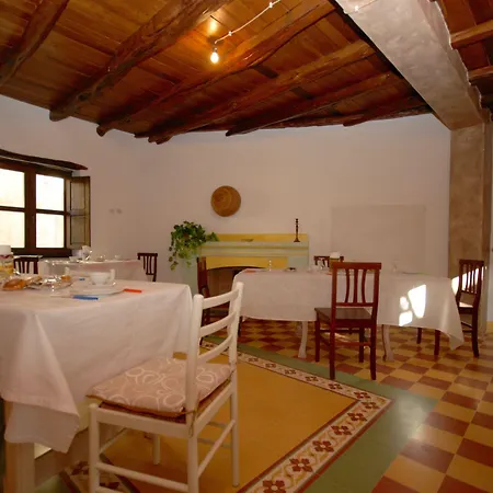 Rifugio Di Galte Couette-café