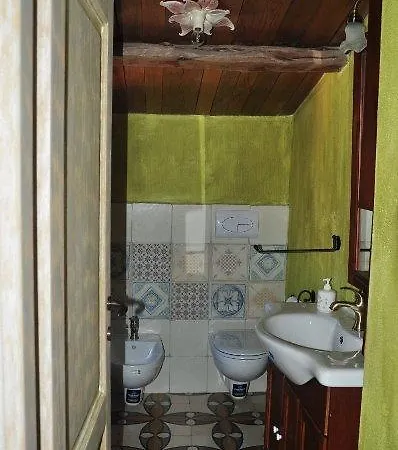 Rifugio Di Galte Couette-café