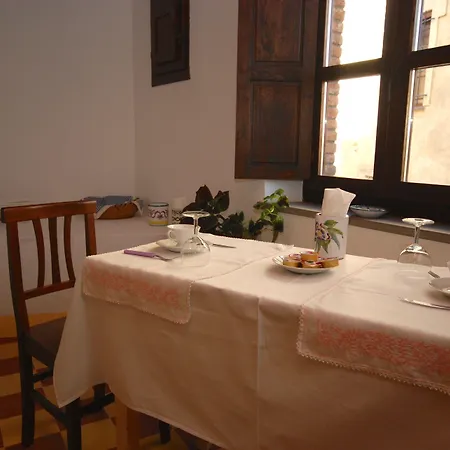 Rifugio Di Galte Bed & Breakfast 4*